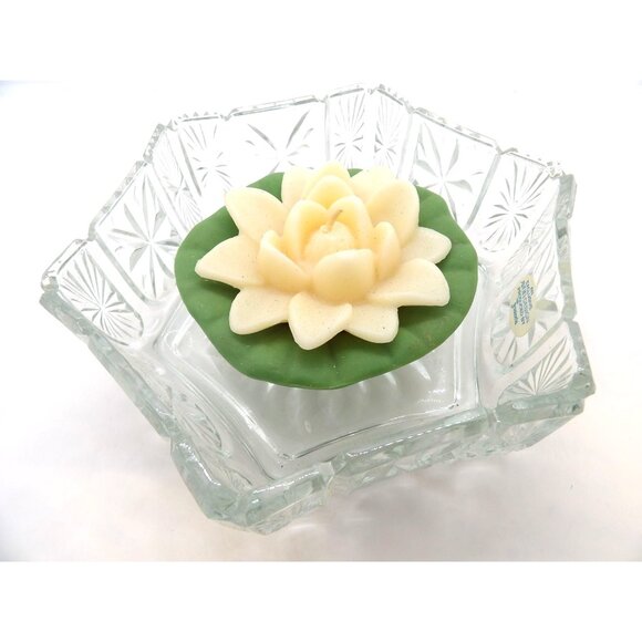 Avon Other - Vintage Avon Fostoria Crystal Pool Floating Fragrance Candle NOS